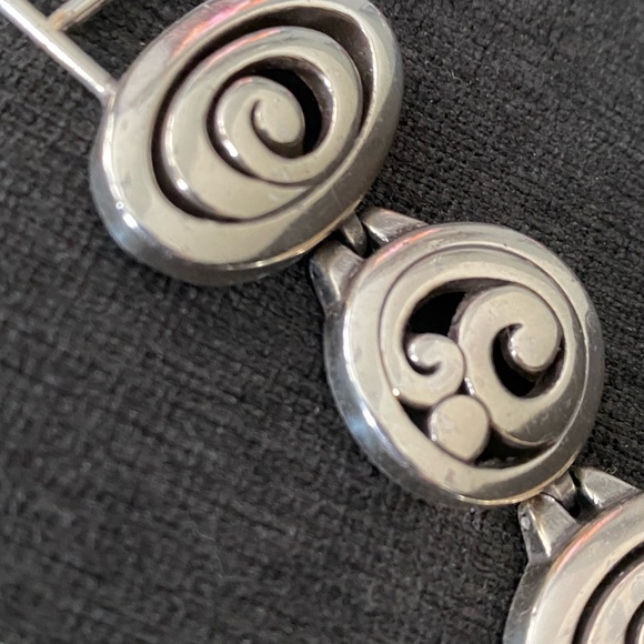 Brighton swirl design bracelet. - Picture 2 of 2